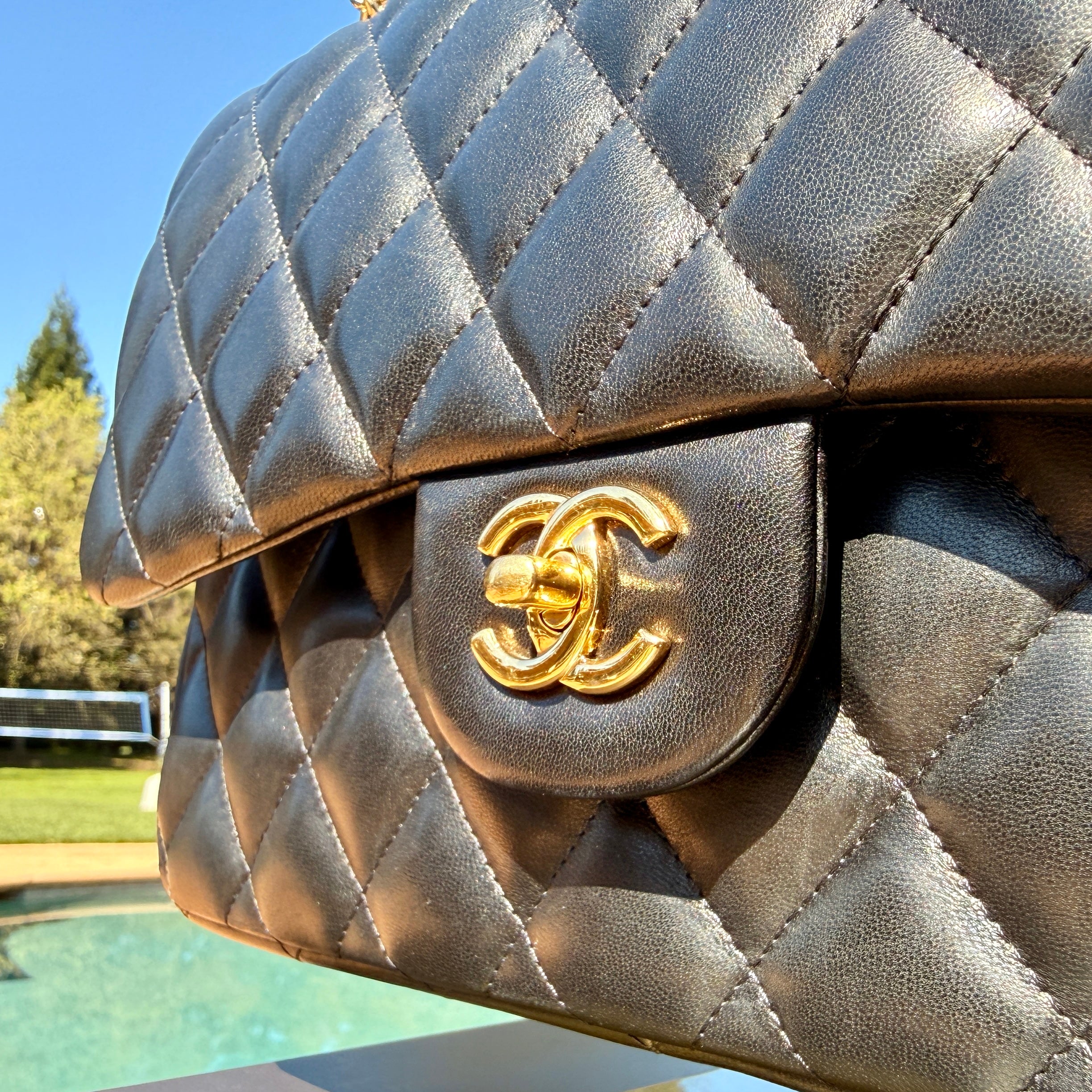 Chanel Shoulder Bag Jumbo Double Flap CC with Gold Hardware