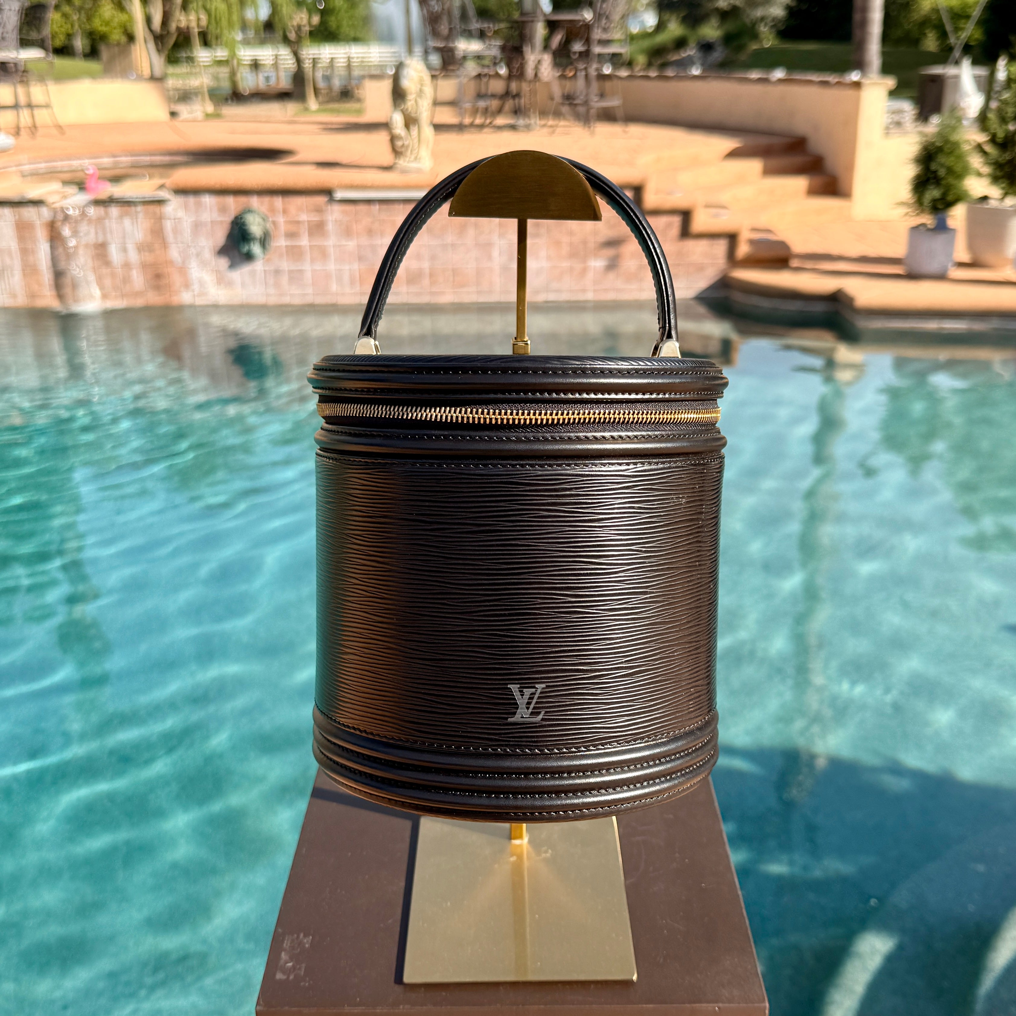 Louis Vuitton Round Epi Vanity Case with Top Handle