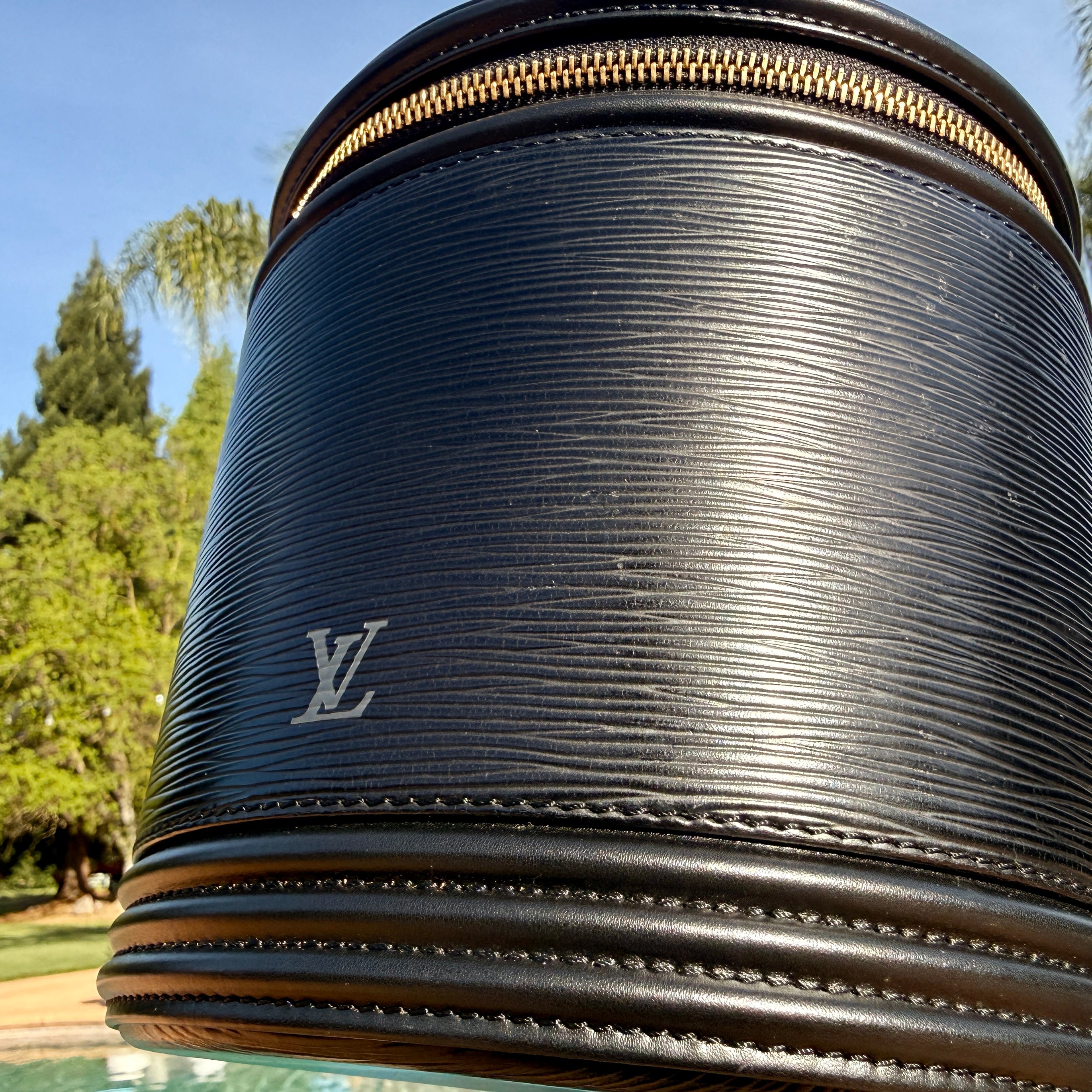Louis Vuitton Round Epi Vanity Case with Top Handle