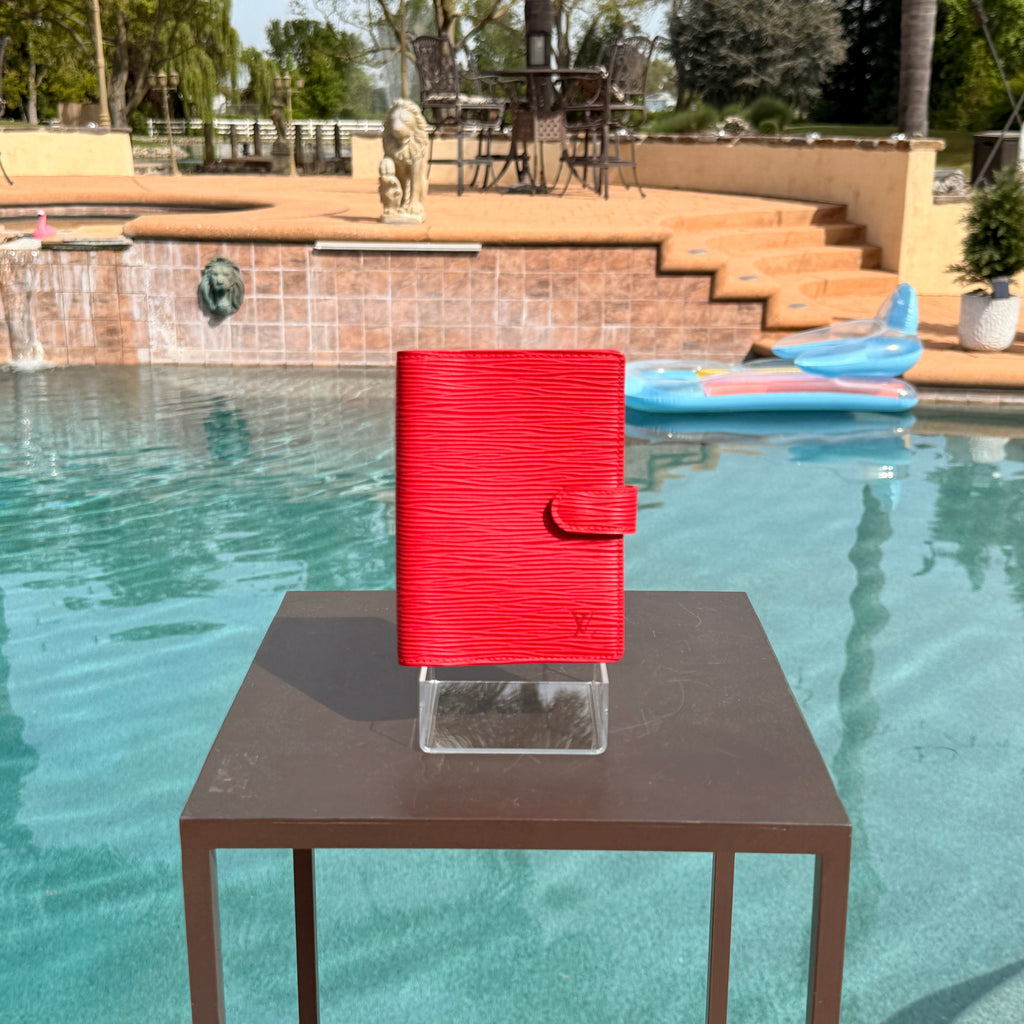 Louis Vuitton	Small Epi Agenda