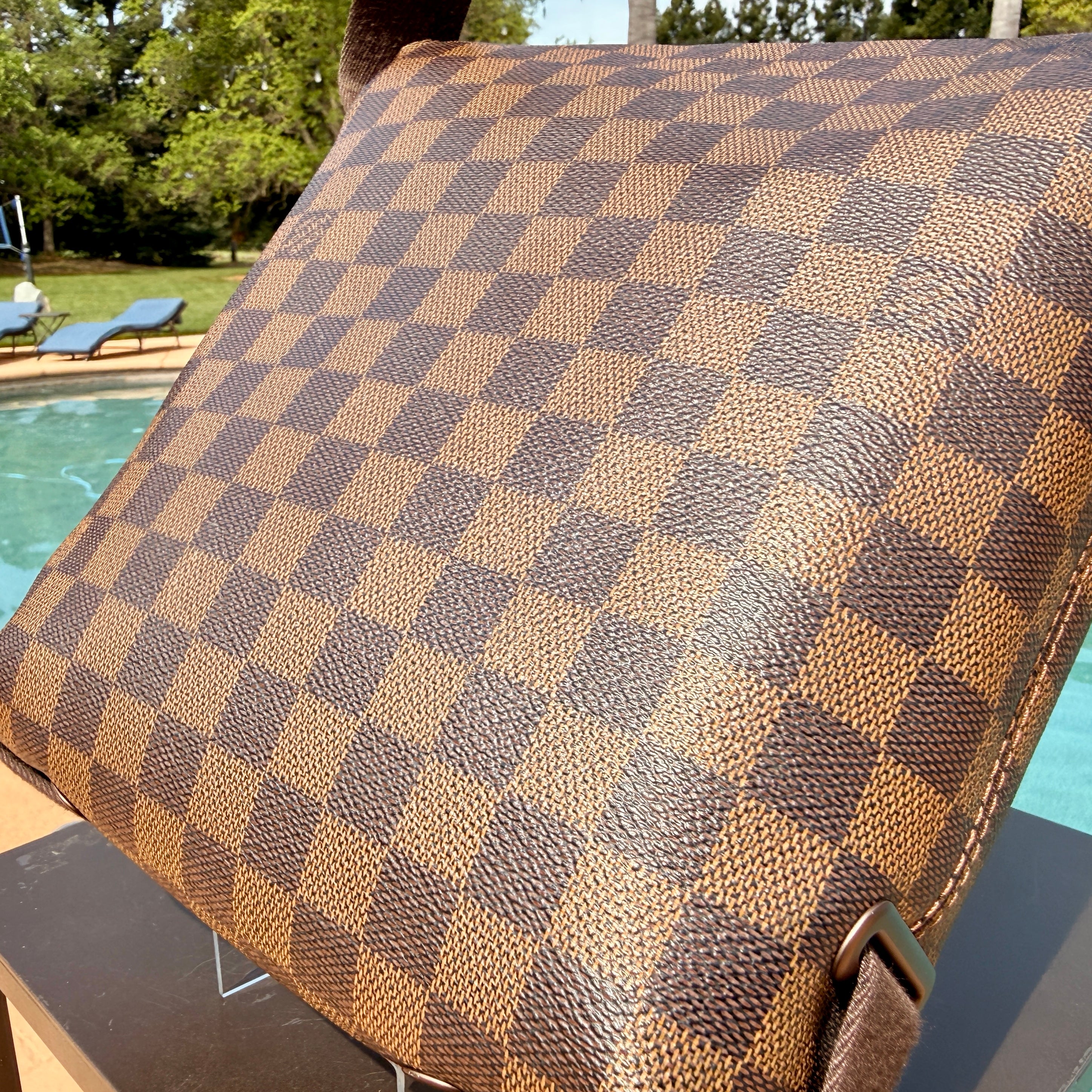 Louis Vuitton	Satchel (Crossbody) Damier Ebene w/ Tabacco Hardware